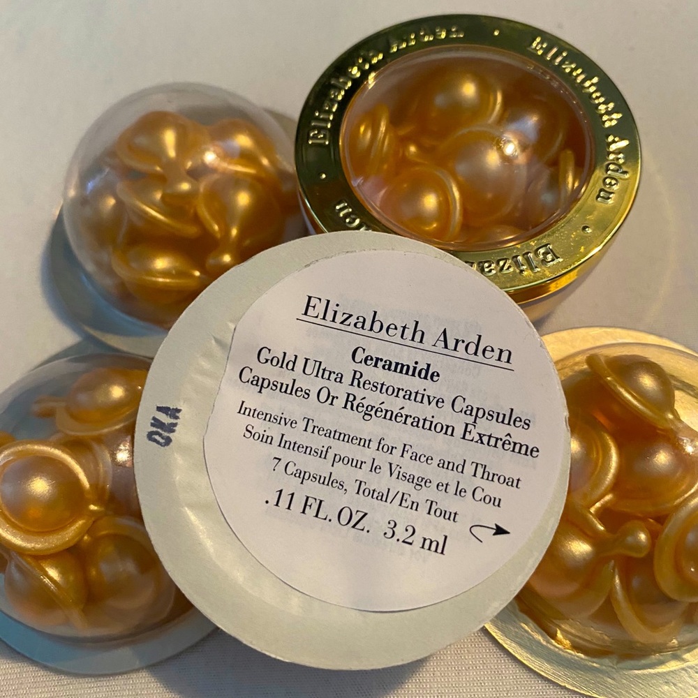 Elizabeth Arden Ceramide Restorative Capsules